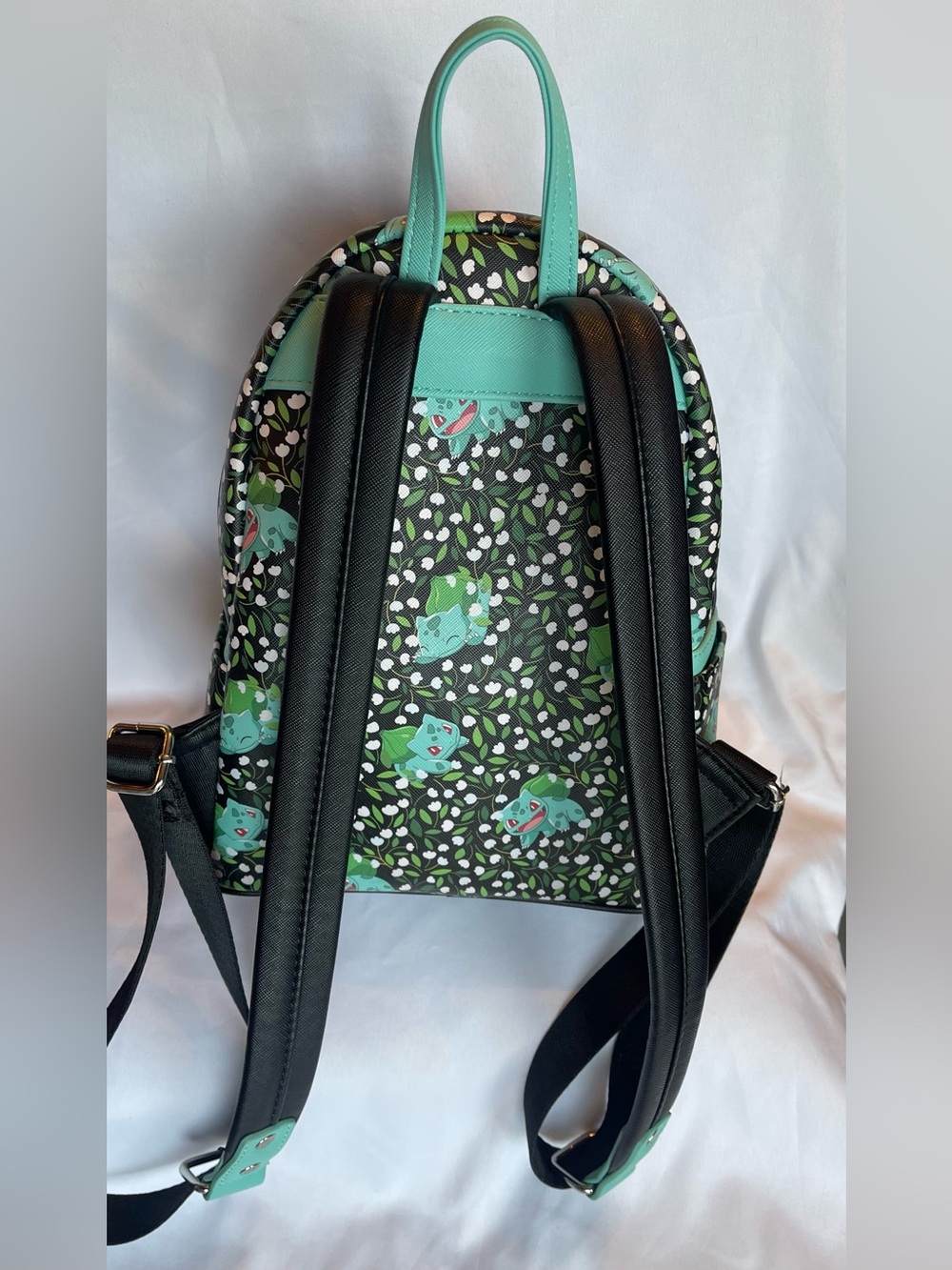 Pokémon Loungefly Bulbasaur  Backpack & Wallet - Picture 7 of 13